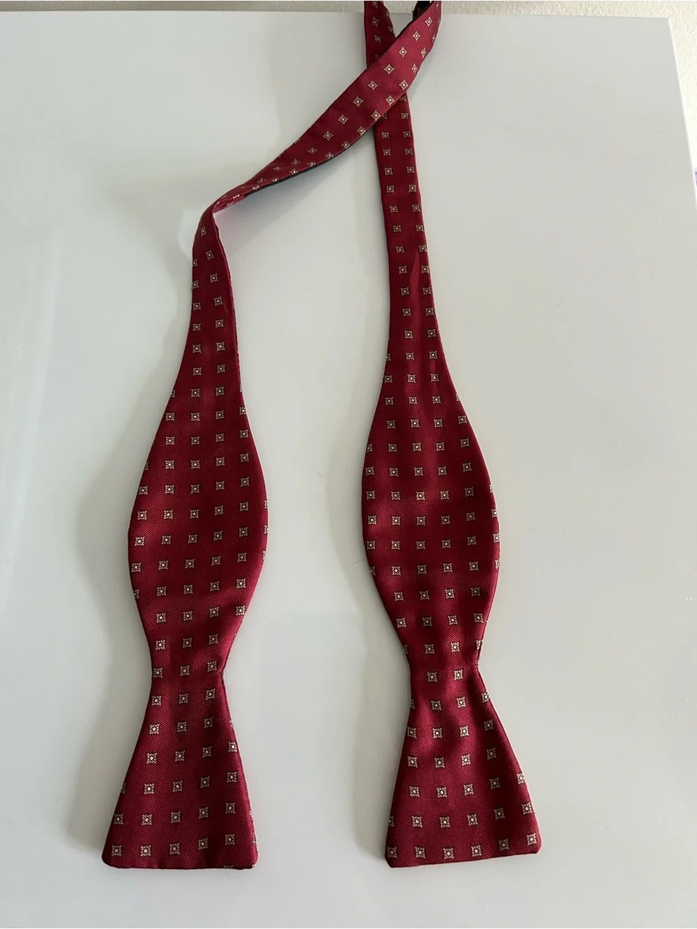 Vintage‎ Silk Red Patterned Bow Tie